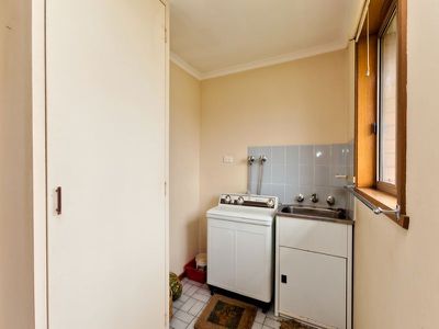 1 / 40 Main Street, Rutherglen