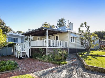 135 Whatley Crescent, Bayswater