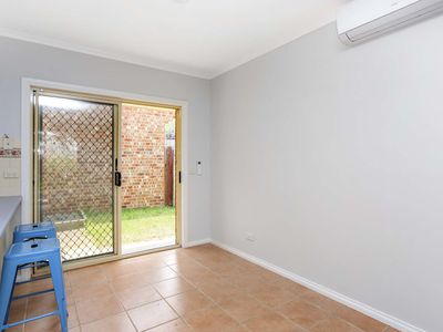 1 / 1 Service Street, Essendon North