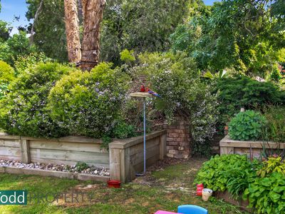16 Scullys Lane, Heathcote