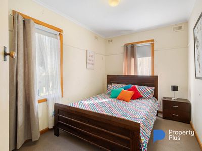 4 Mary Street, Charlton