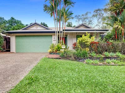 4 Lyndon Close, Bentley Park