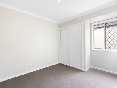 16 School Road, Wynnum West