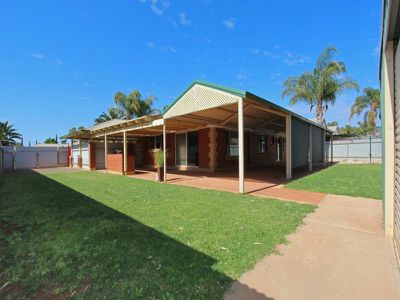 5 Carlyle Court, Boulder