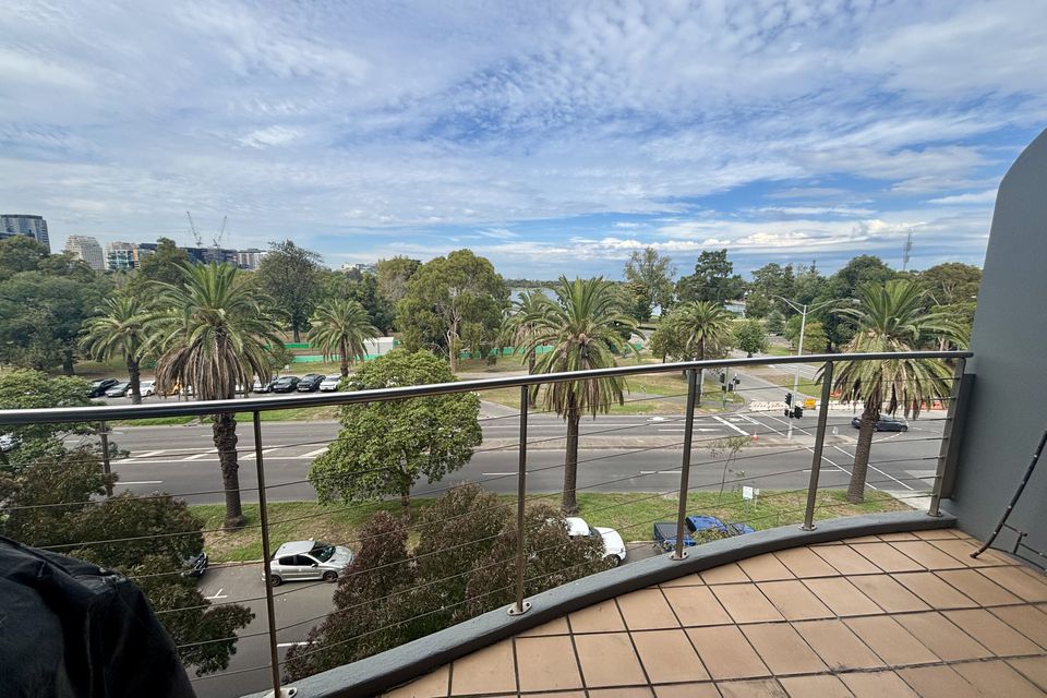 12 / 184 Albert Road, South Melbourne