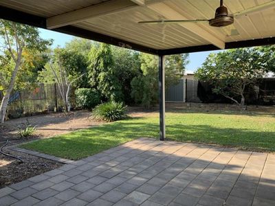 175 Flynn Circuit, Bellamack
