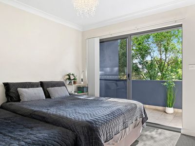 4 / 73-75 The Esplanade, Guildford