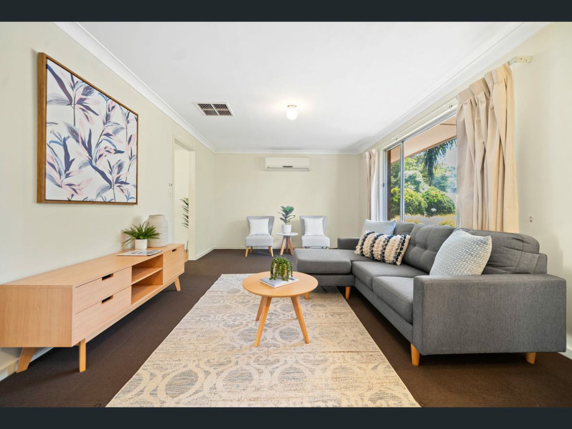 20 Brian Grove, Paradise