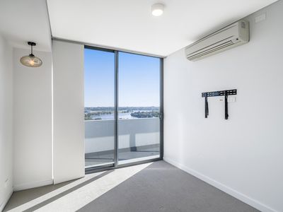 83 / 8 Riversdale Road, Burswood