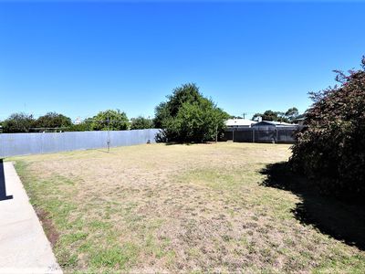 16 Newsham Avenue, Mount Gambier