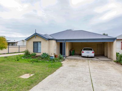 1 / 62 Winton Street, Carey Park