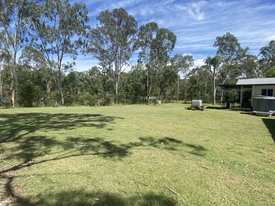 15 G S Wilson Drive, Nanango