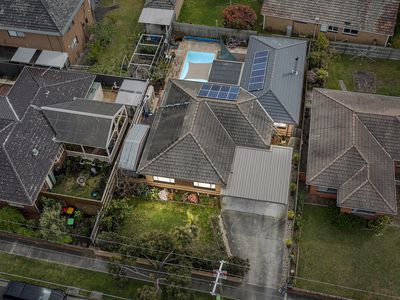 21 Washington Drive, Oakleigh South