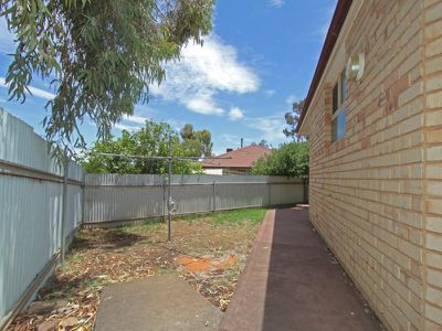 2B Kunanalling Avenue, Hannans