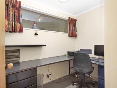 23 Renown Road, Raumati South