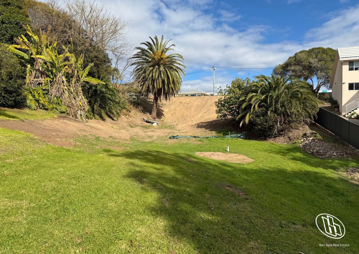 7 Angle Street, Narooma