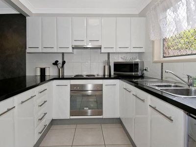 2 / 40 Pintu Dr, Tanah Merah