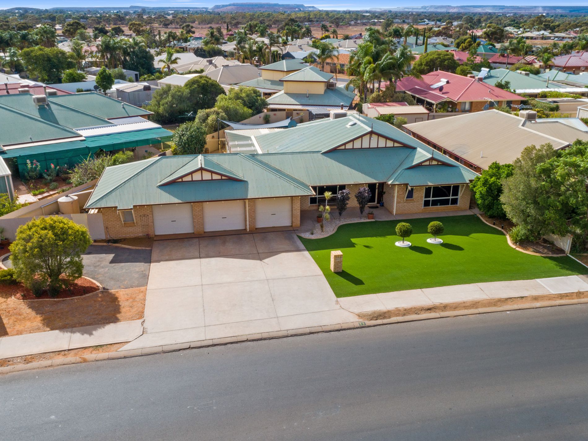 11 McCleery Street, Somerville