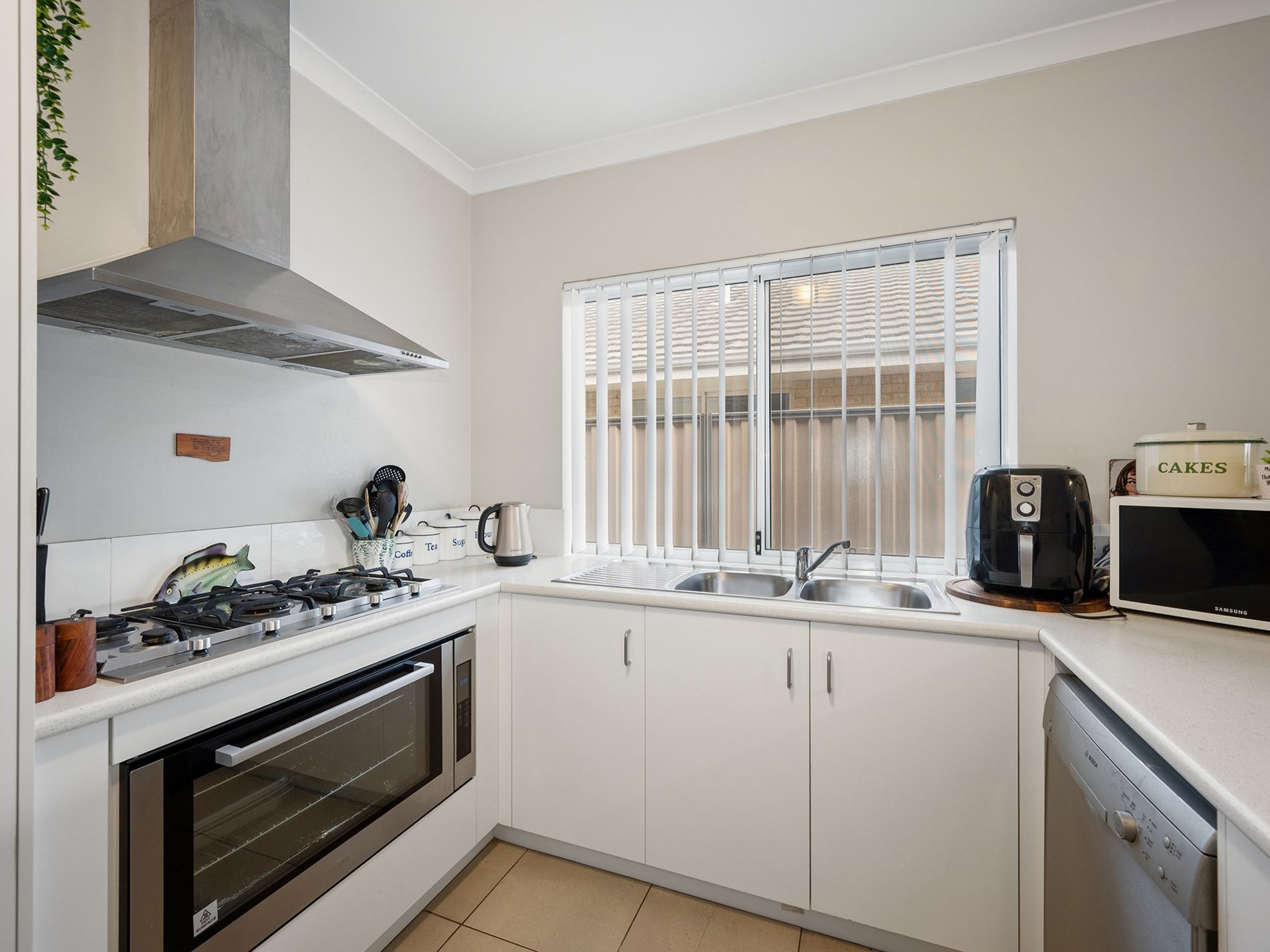 26 Calvera Gardens, Piara Waters