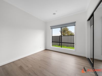 48 Railway Parade, Kalkallo