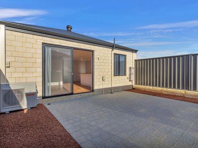 75 Greenside Drive, Yanchep