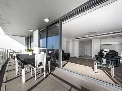 1607 / 96 Bow River Crescent, Burswood