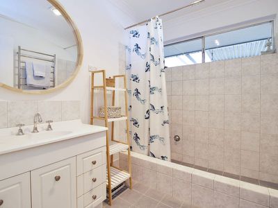 11 Seagate Street , Safety Bay