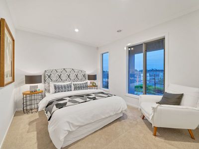 9 Redjim Way, Clyde