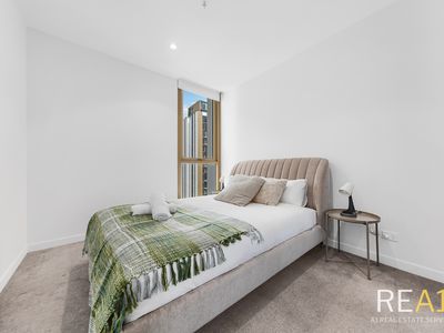 A1109 / 80 Waterloo Road  (entry via Waterloo Rd), Macquarie Park