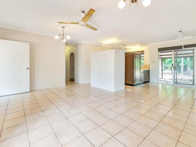 1 Harrison Circuit, Woodroffe