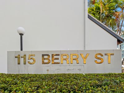 4 / 115 Berry Street, Spring Hill