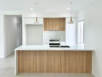 51 Redcomb Drive, Park Ridge