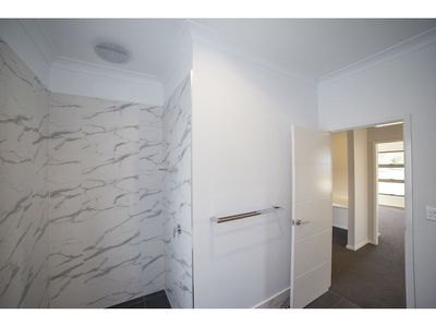 2 Avalon Place, Dubbo