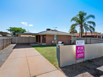 25 Starlight Place, South Kalgoorlie
