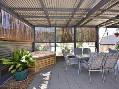 11 Hakea Road, Huntly