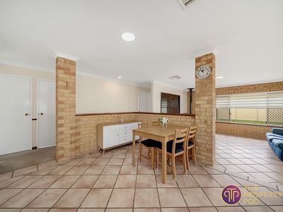 11 Starlet Court, Maddington