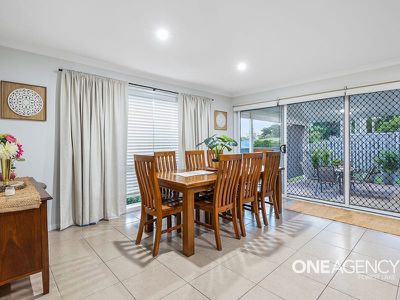 8 Cobbin Cct, Redbank Plains