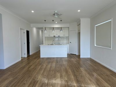 34 John St, Walloon