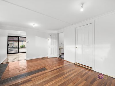 296 Railway Parade, East Cannington