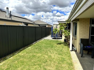 19 Mayali Bend, Banksia Grove