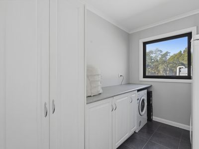 1402 Bogan Road, Golden Valley