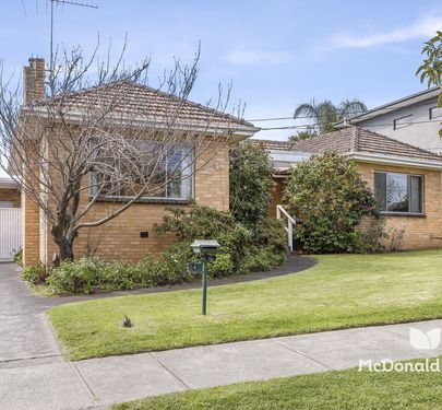 4 Rosehill Road, Niddrie