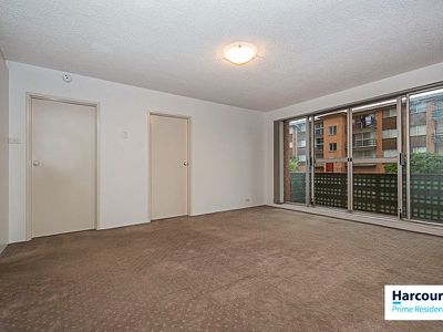 13 / 106 Henderson Road, Queanbeyan