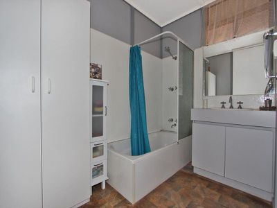 24 Azamor Drive, Boulder