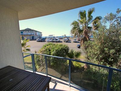 9 / 1 Beach Road, Hawks Nest