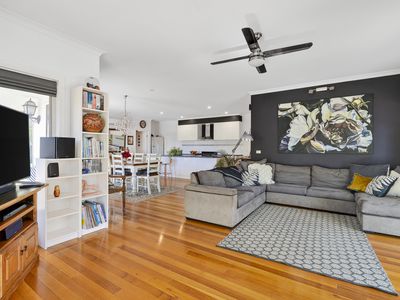 12 Warncoort Cemetery Road, Warncoort