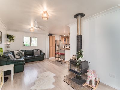 116-128 Karen Court, Tamborine