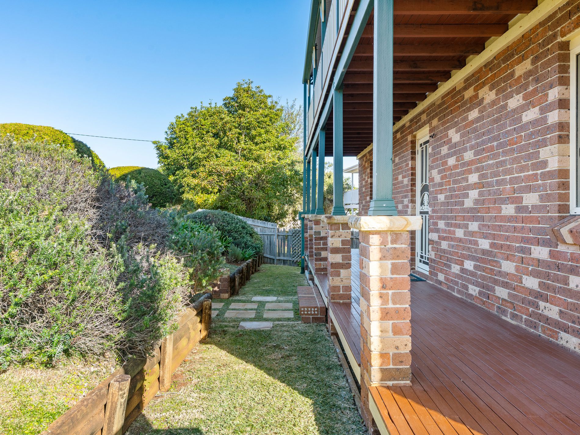 47 The Parapet, Manyana