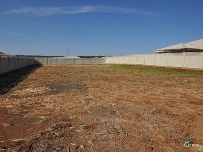 14 (Lot 1108) Ellenborough Avenue, Dubbo