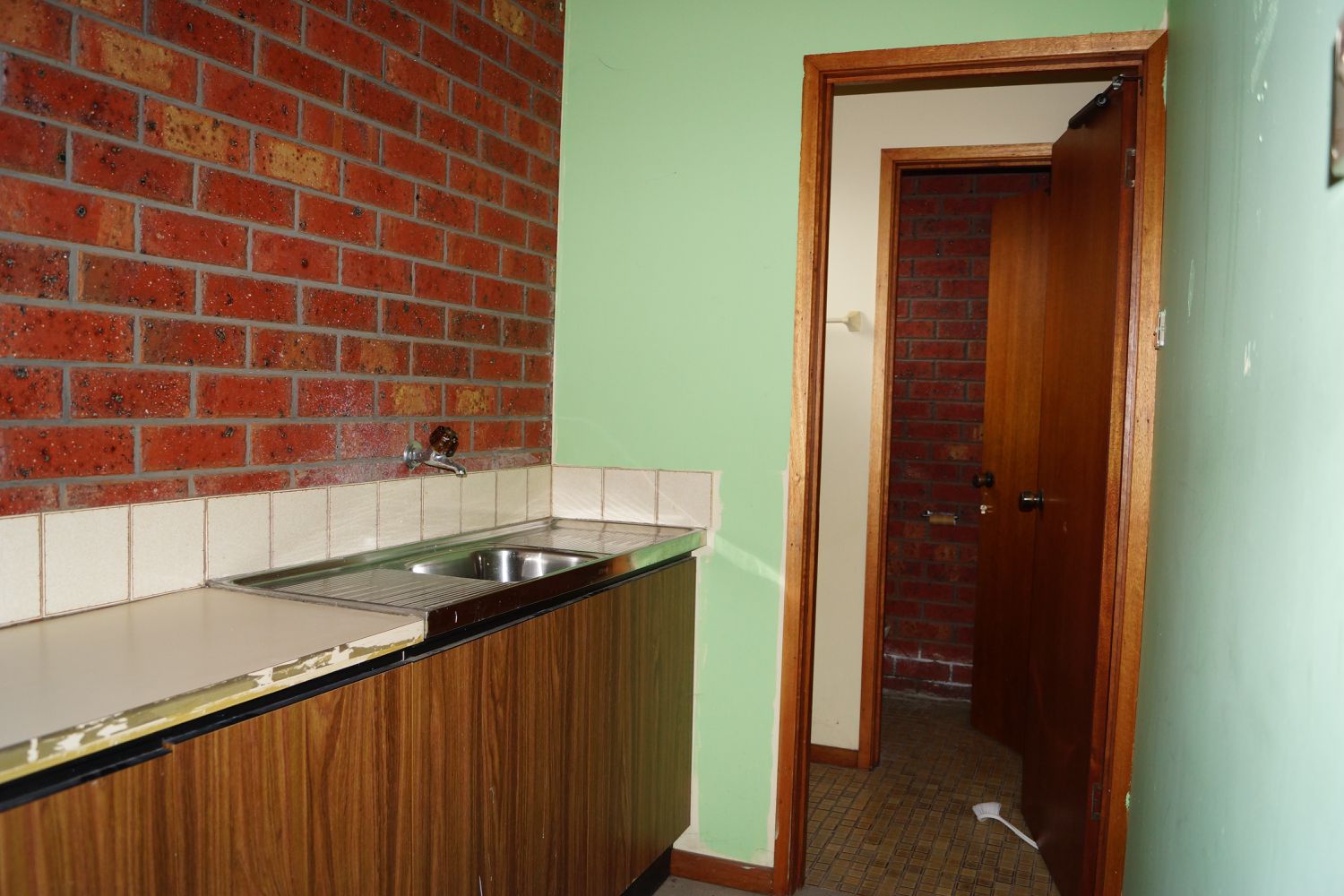 27  Darlot Street, Horsham